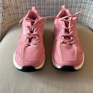 Women’s Pink Athletic Shoes